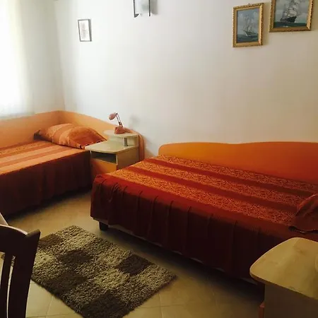 Granat בית הארחה