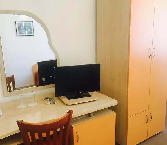 Granat Vendégház Napospart